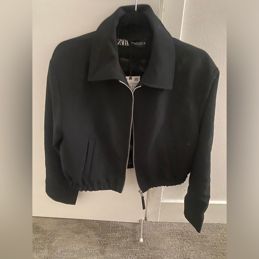 NWT ZARA CROPPED ZIP UP JACKET